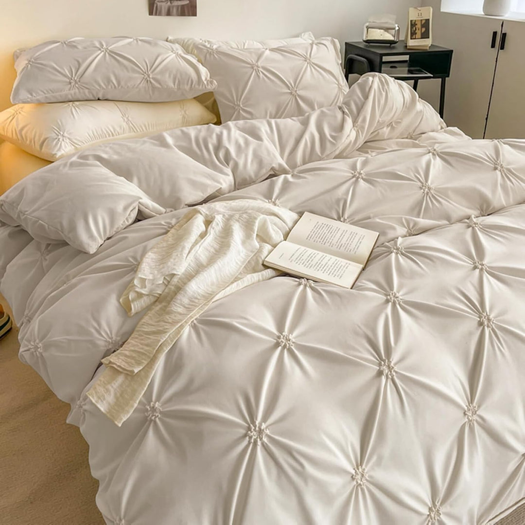 Rvciby Pinch Pleat Flower Duvet Cover Twin Size,Soft and Breathable Microfiber Bedding Set,2 Pieces,1 Duvet Cover with Zipper Closure &amp; Corner Ties and 1 Pillow Shams,Easy Care,66 X 90 Inches Beige